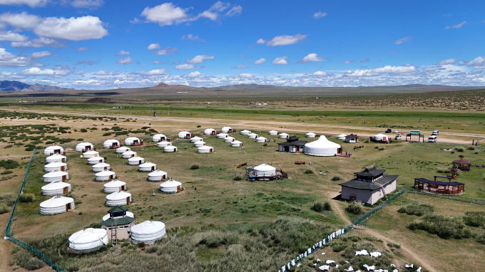 Bayan Gobi tourist camp
