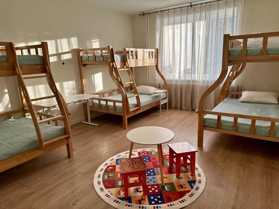 Bunk bed room